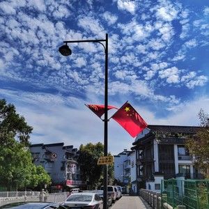 Meet your Posher, Charity